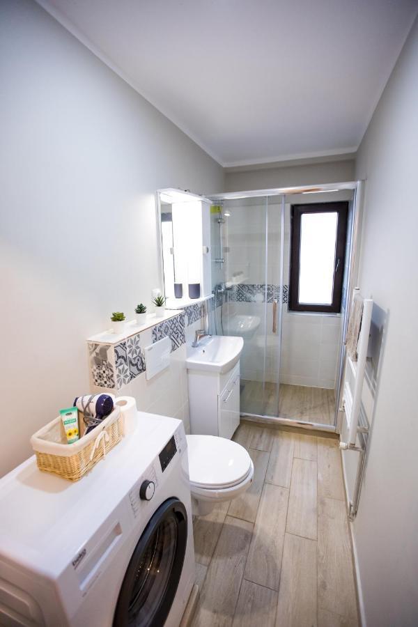 Travel Homzzz Central Apartments - Tusnad Тыргу-Муреш Экстерьер фото